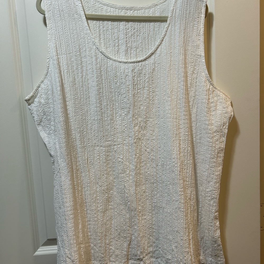 White sleeveless blouse 22W/24W,